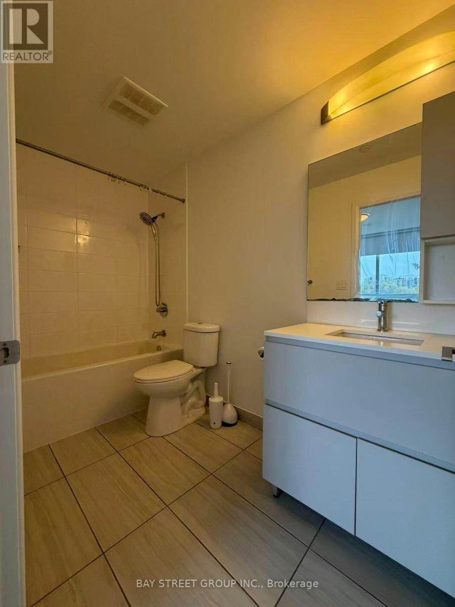 217-15 Water Walk Drive, Markham, ON, L6G 0G2 - 16