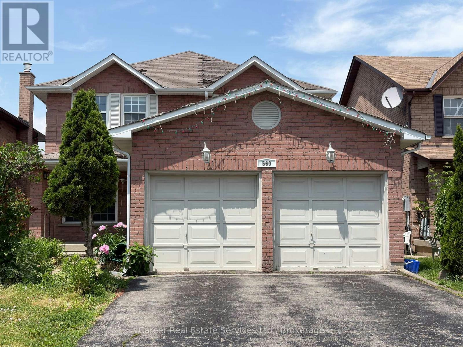 560 Steeple Hill, Pickering, ON, L1V 5Z3