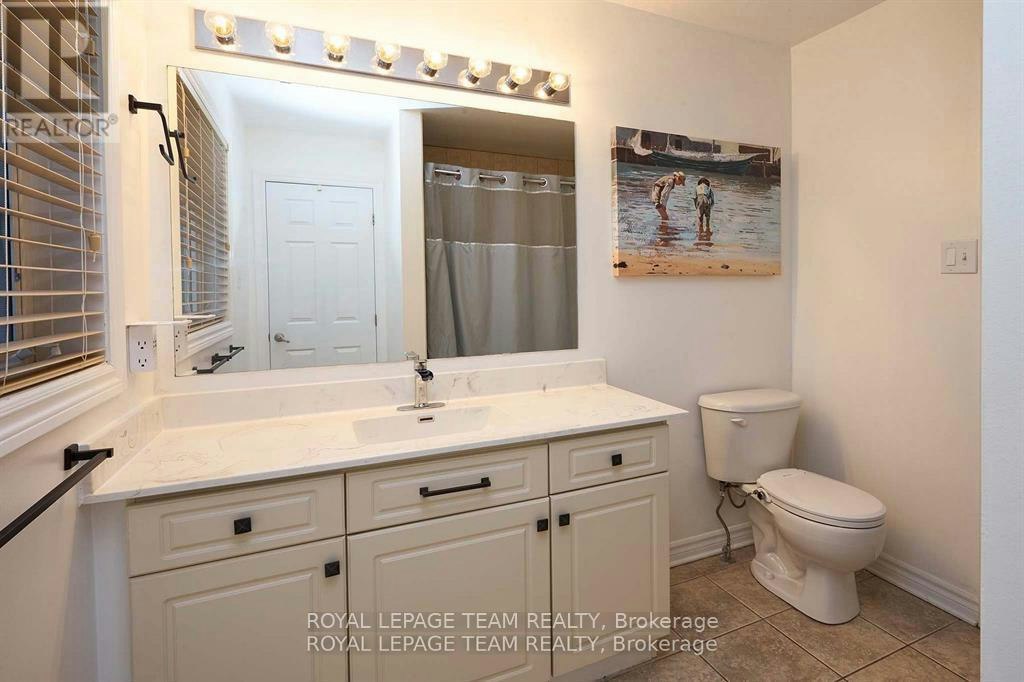 207 Burnaby Drive, Ottawa, ON, K2S 0K1 - 9