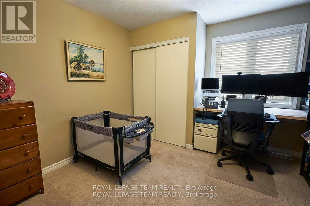 207 Burnaby Drive, Ottawa, ON, K2S 0K1 - 7