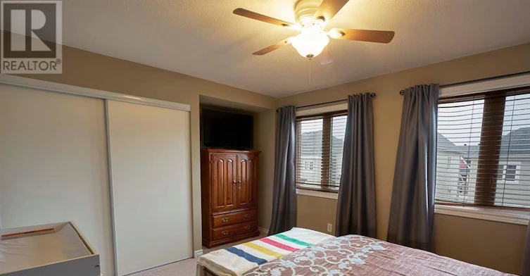 207 Burnaby Drive, Ottawa, ON, K2S 0K1 - 8