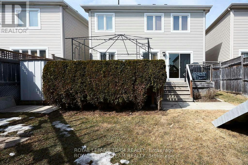 207 Burnaby Drive, Ottawa, ON, K2S 0K1 - 11