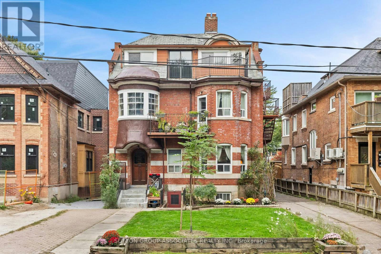 415 Brunswick Avenue, Toronto, ON, M5R 2Z2