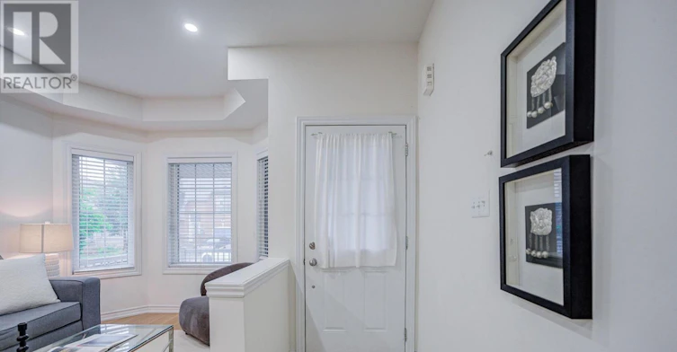719 Hammersly Boulevard, Markham, ON, L6E 0R9 - 3