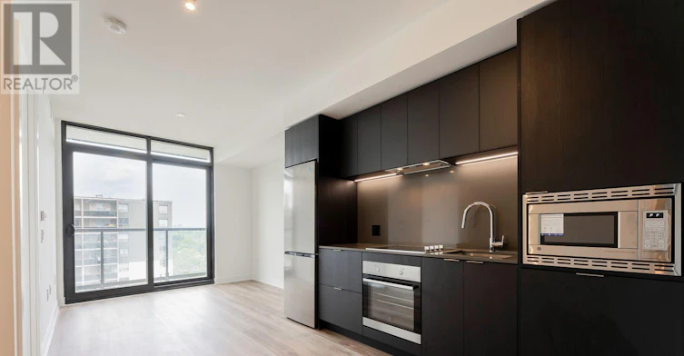 913-86 Dundas Street E, Mississauga, ON, L5A 1W4 - 4