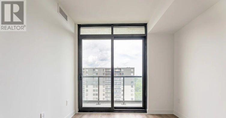 913-86 Dundas Street E, Mississauga, ON, L5A 1W4 - 8