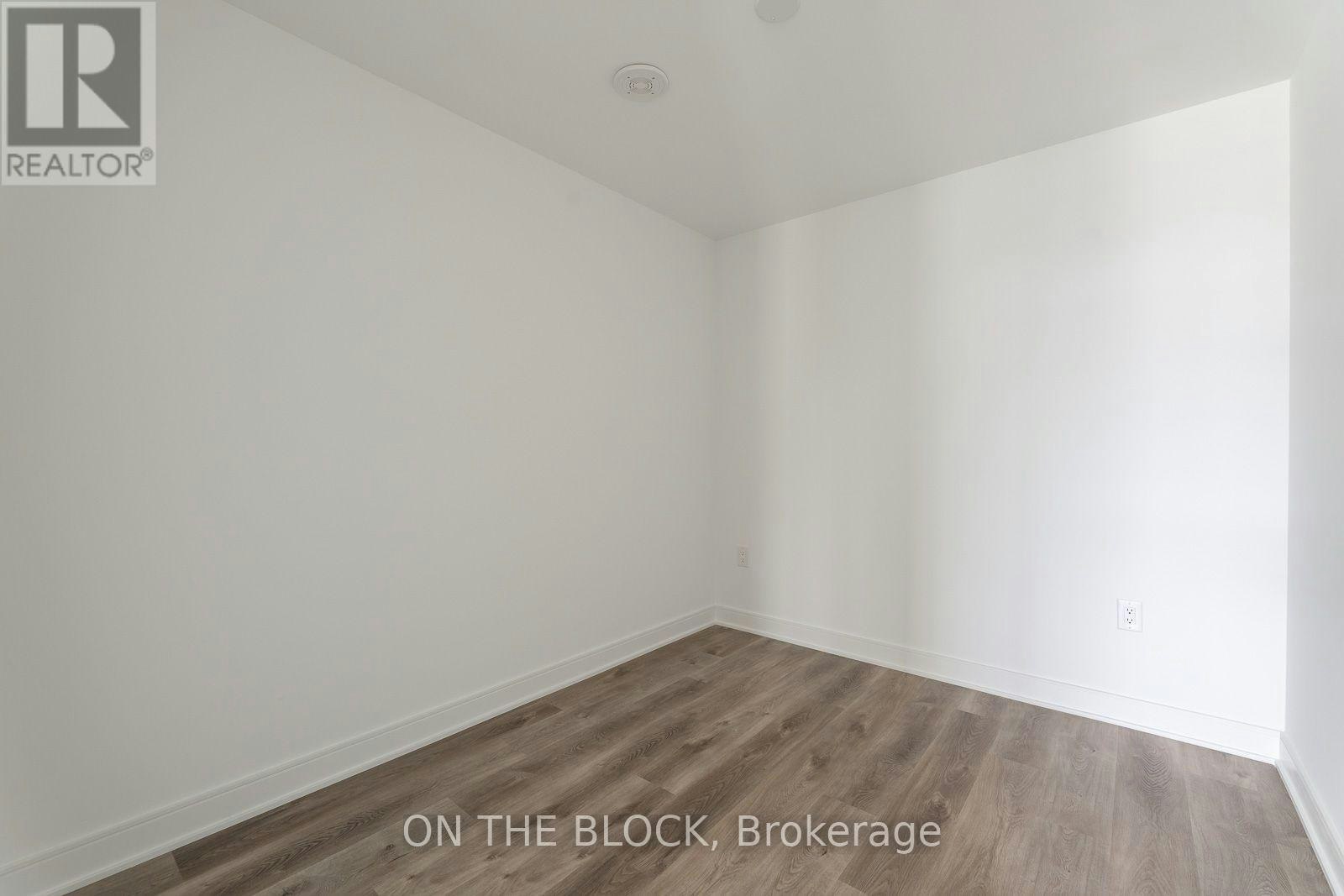 913-86 Dundas Street E, Mississauga, ON, L5A 1W4 - 11