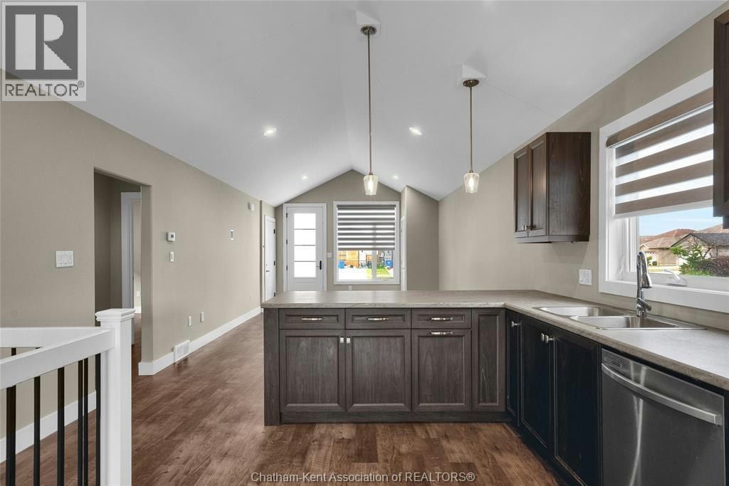 95 Ironwood Trail, Chatham-Kent, ON, N7M 0A5 - 12