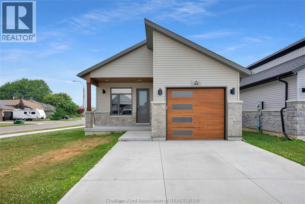 95 Ironwood Trail, Chatham-Kent, ON, N7M 0A5 3