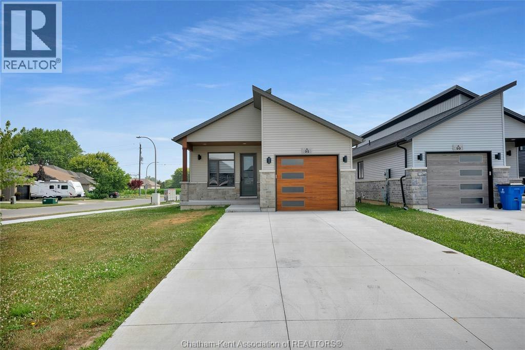 95 Ironwood Trail, Chatham-Kent, ON, N7M 0A5