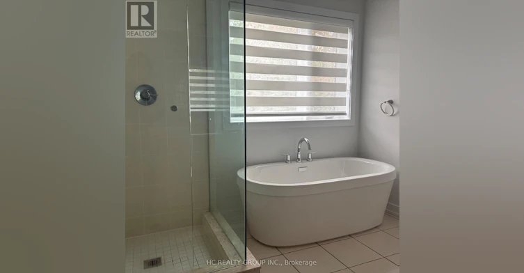 51 Danielle Moore Circle, Toronto, ON, M1P 0G9 - 7