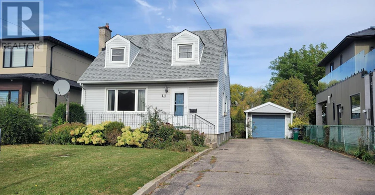 7 Earl Street, Mississauga, ON, L5M 1N6
