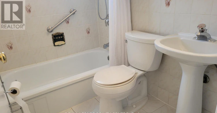7 Earl Street, Mississauga, ON, L5M 1N6 - 8