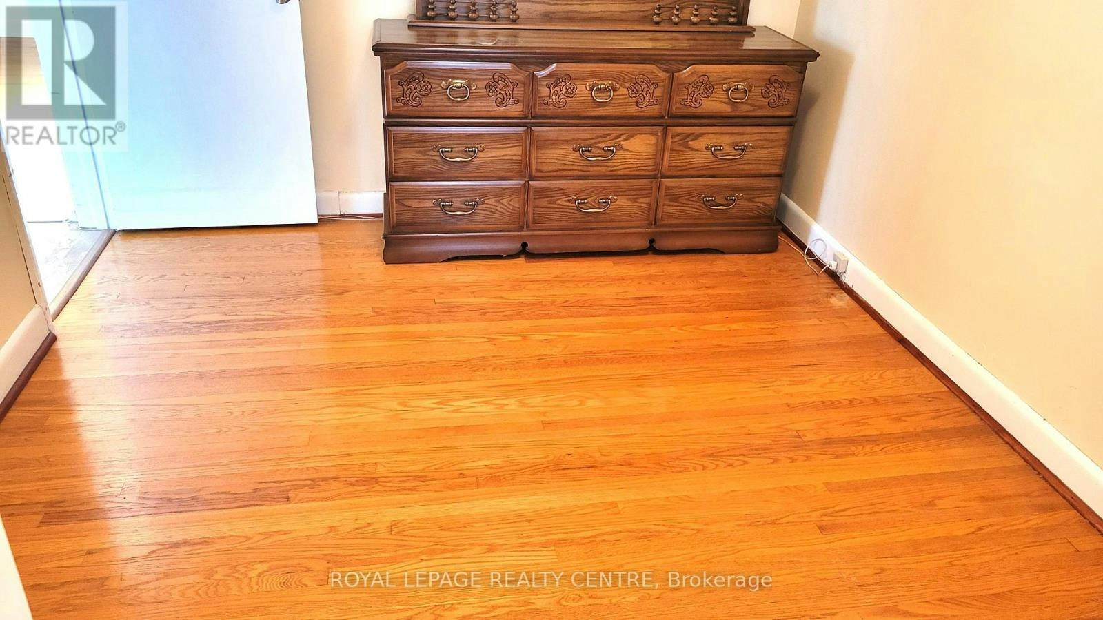 7 Earl Street, Mississauga, ON, L5M 1N6 - 6