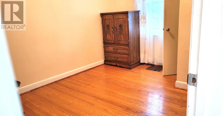 7 Earl Street, Mississauga, ON, L5M 1N6 - 5