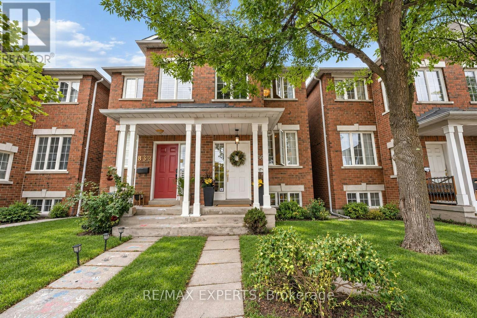 836 St Clarens Avenue, Toronto, ON, M6H 3X6