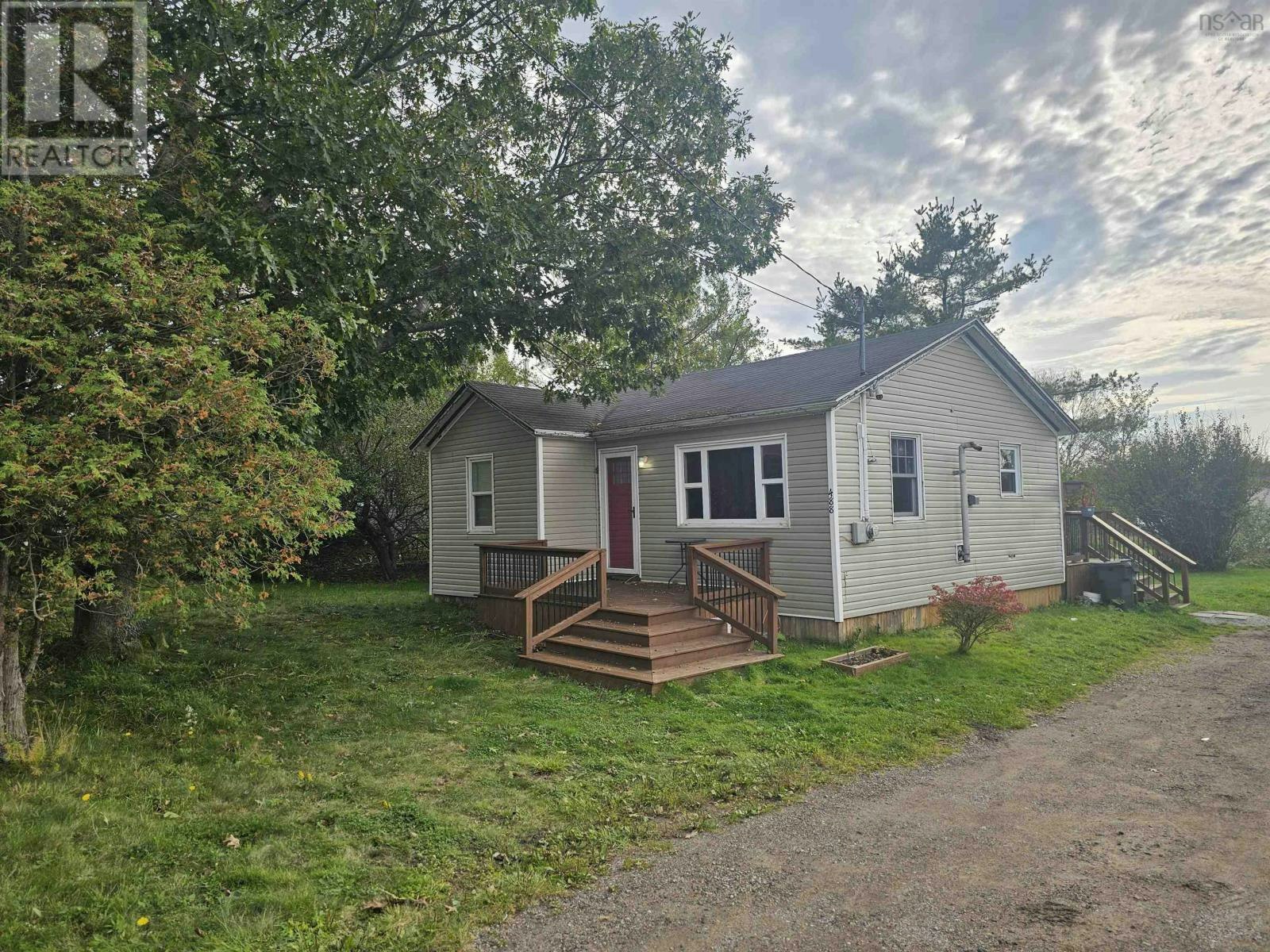 488 Donkin Morien Highway, Tower Road, NS, B1B 1W1