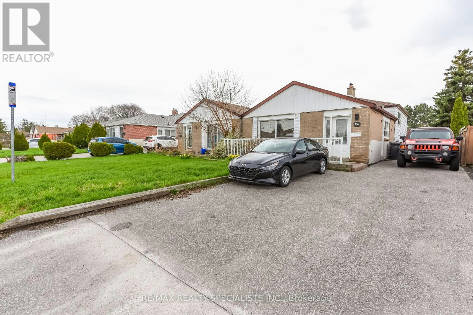 UPPER PORTION-137 Avondale Boulevard, Brampton, ON, L6T 1H5 - 2