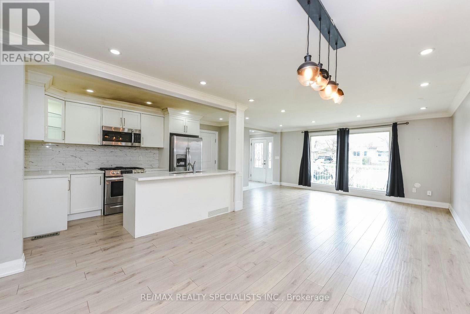 UPPER PORTION-137 Avondale Boulevard, Brampton, ON, L6T 1H5 - 16