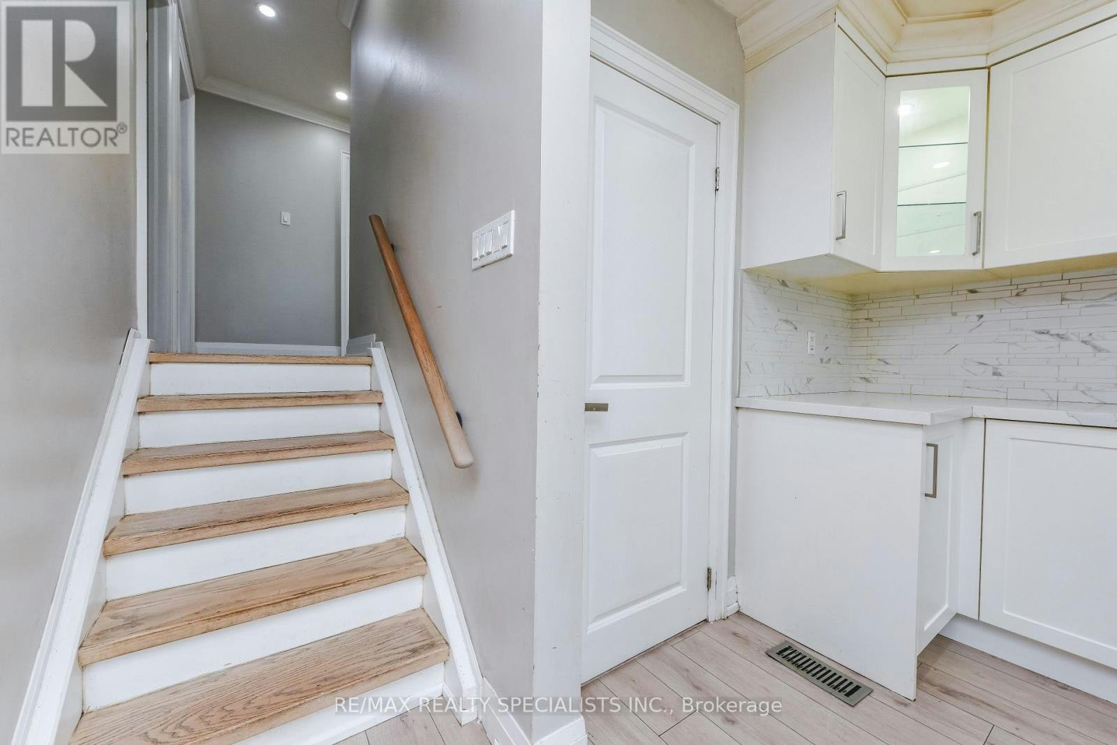UPPER PORTION-137 Avondale Boulevard, Brampton, ON, L6T 1H5 - 35