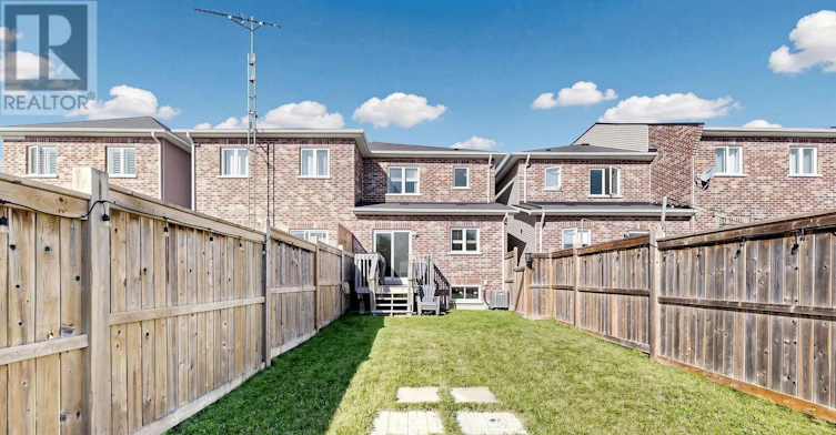 1303 Bardeau Street, Innisfil, ON, L0L 1W0 - 18