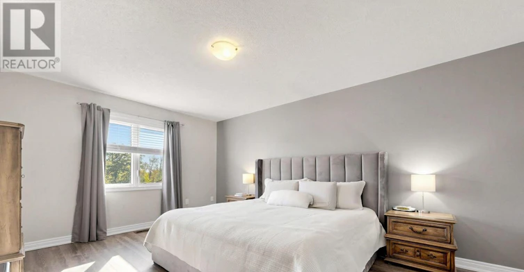 1303 Bardeau Street, Innisfil, ON, L0L 1W0 - 10