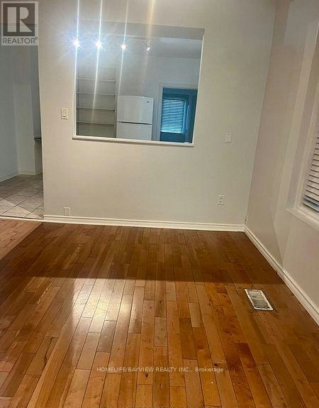 37 Sellers (Main Floor Avenue, Toronto, ON, M6E 3T4 - 6