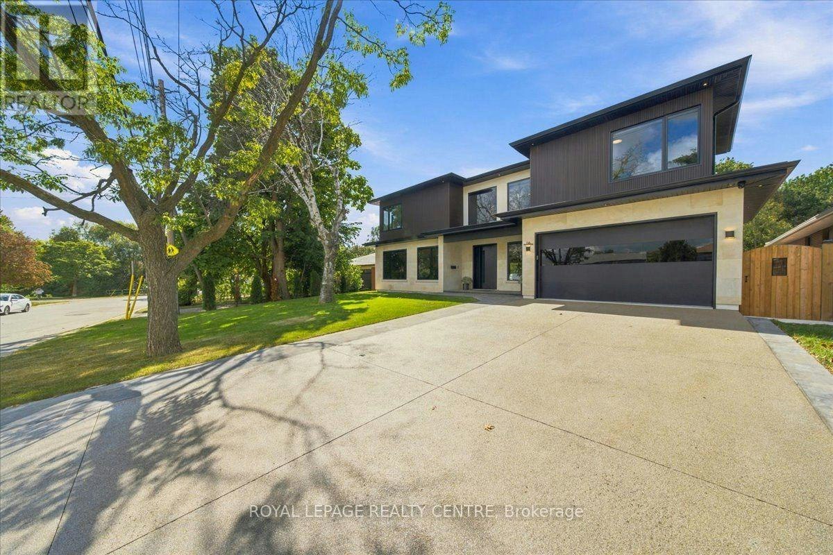 116 Elmcrest Road, Toronto, ON, M9C 3R9