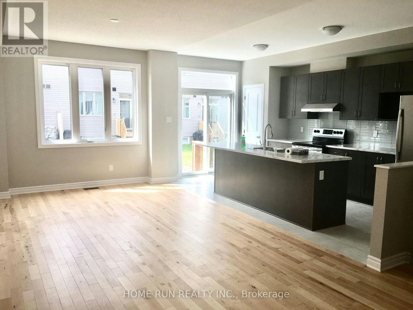 227 Bandelier Way, Ottawa, ON, K2S 2J4 - 4