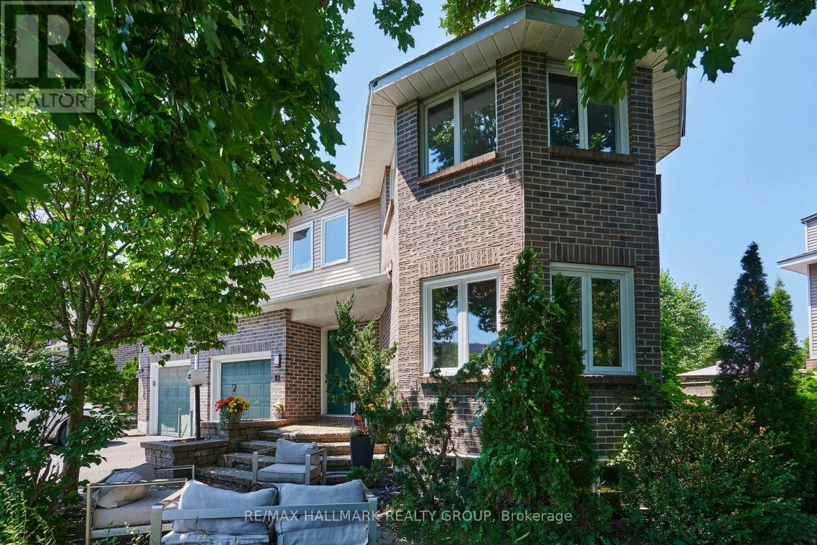 22 Terrace Drive, Ottawa, ON, K2H 9N2