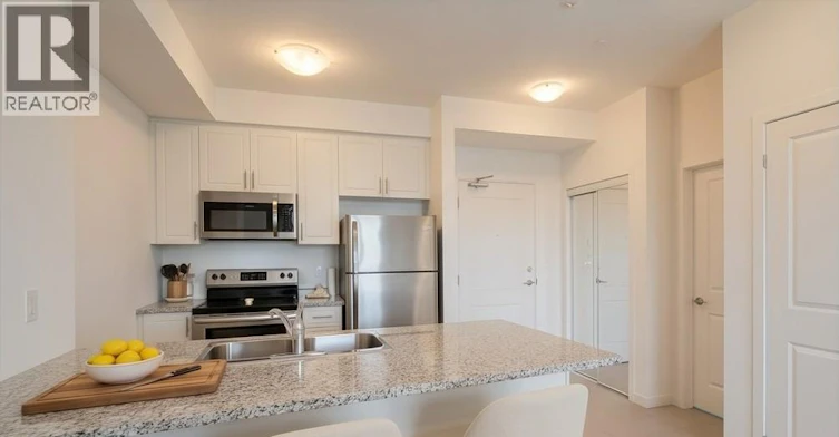 401-101 Shoreview Place, Hamilton, ON, L8E 0K2 - 4