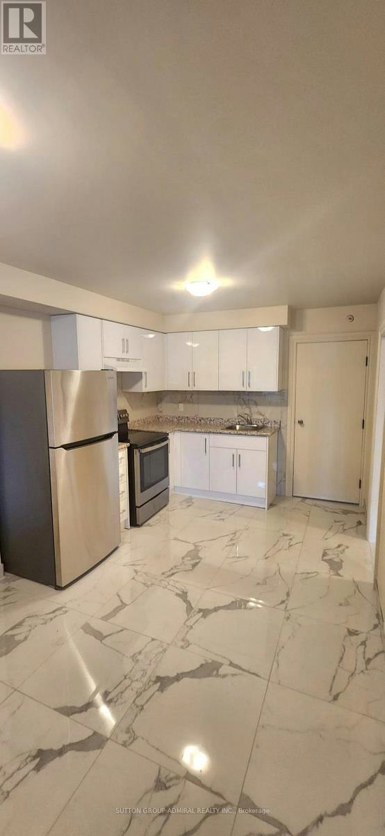 2B-3RD FLOOR-1030 St Clair Avenue, Toronto, ON, M6E 1A4 - 3