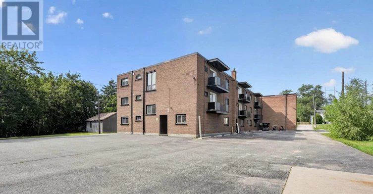 33-426 Queenston Street, St. Catharines, ON, L2P 2Y2 - 34