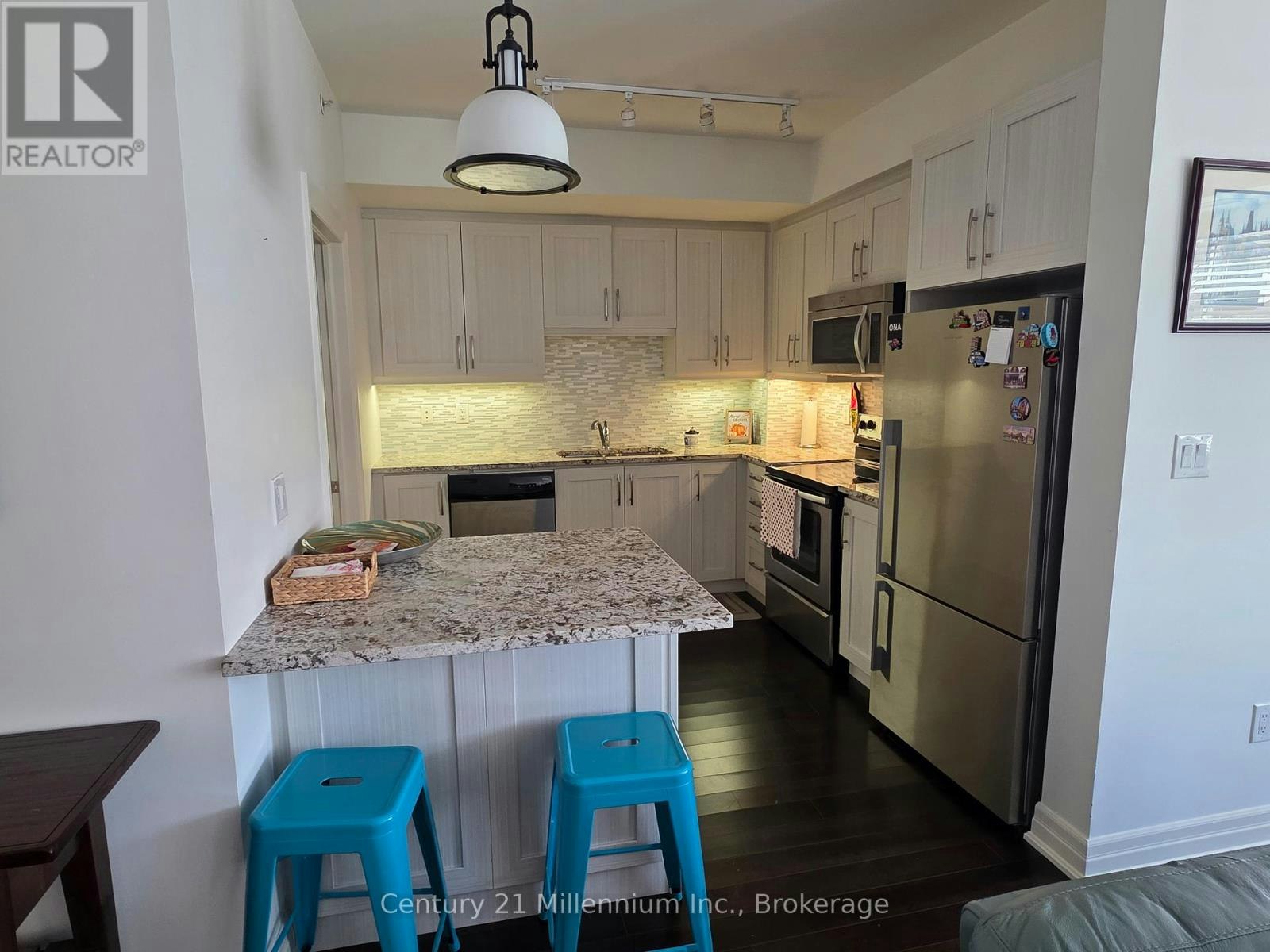 203-1 Shipyard Lane, Collingwood, ON, L9Y 0W2 - 5