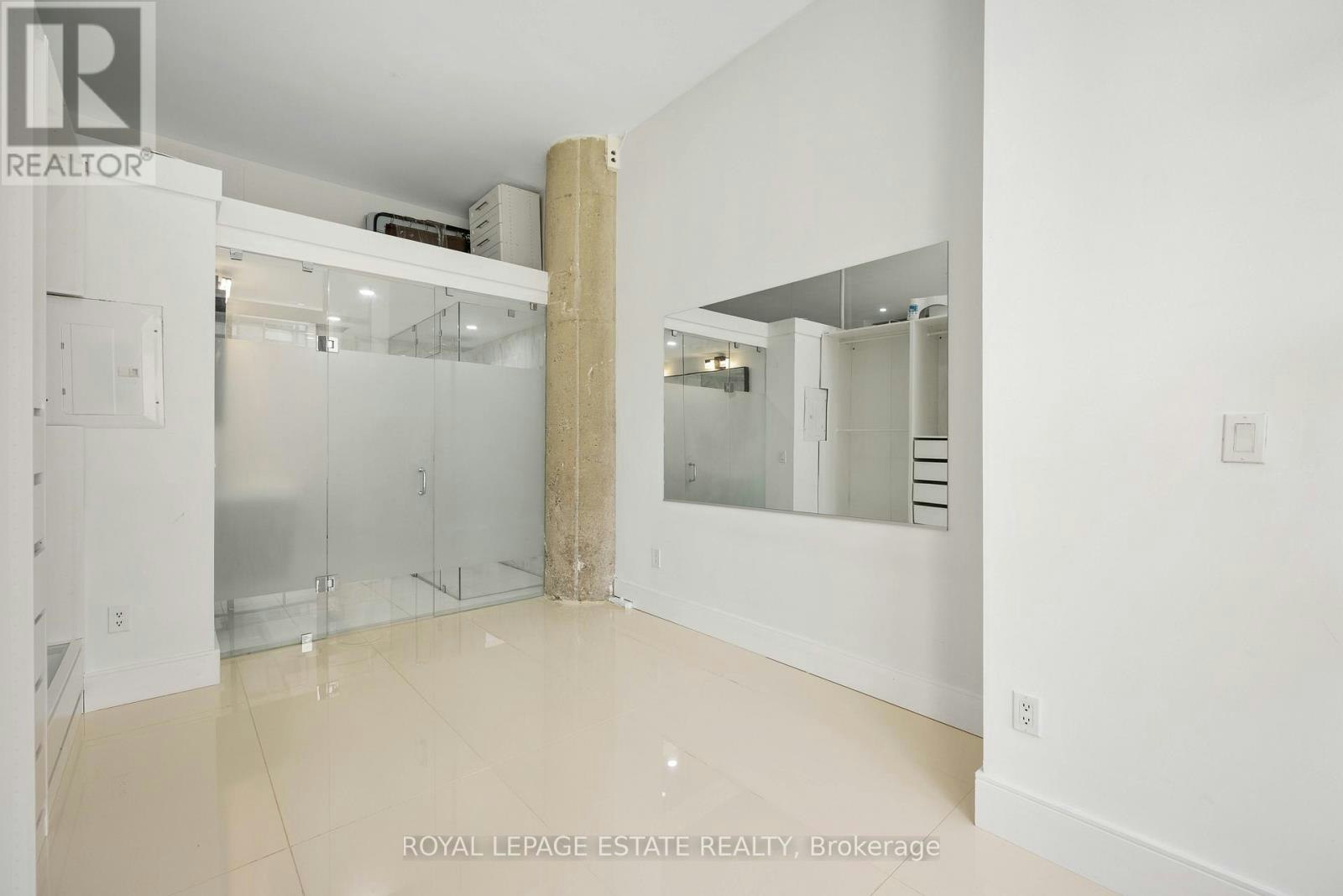 127-637 Lake Shore Boulevard W, Toronto, ON, M5V 3J6 - 18
