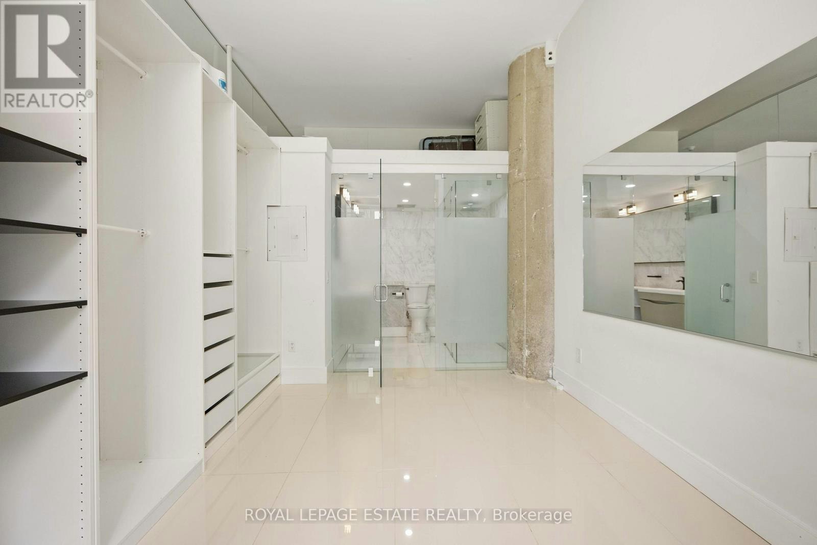 127-637 Lake Shore Boulevard W, Toronto, ON, M5V 3J6 - 17