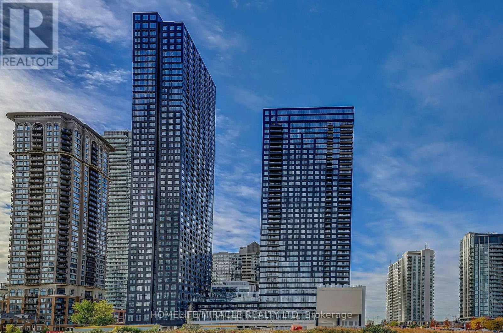 2211-395 Square One Drive, Mississauga, ON, L5B 0P6