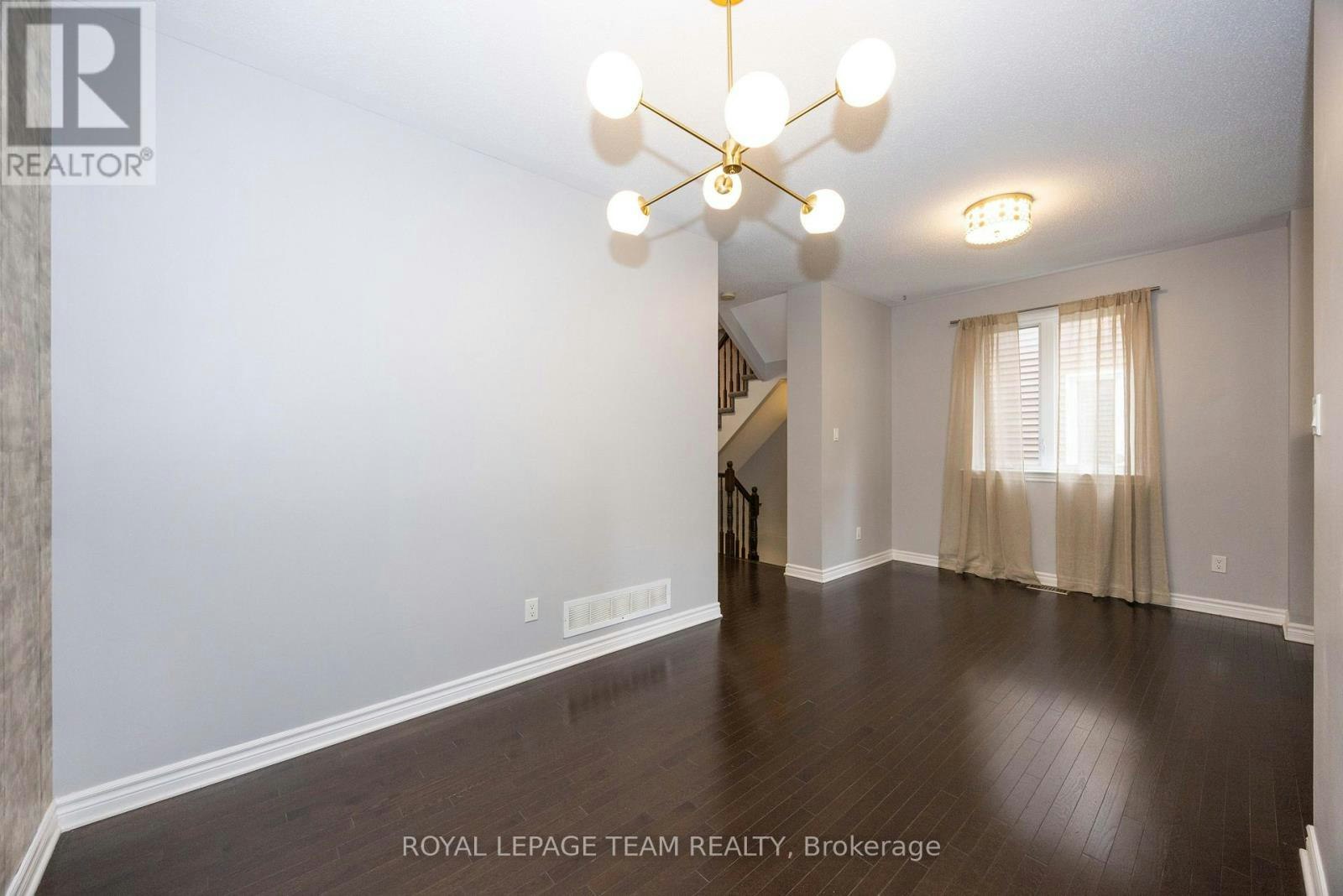122 Highbury Park Drive S, Ottawa, ON, K2J 5Y1 - 8