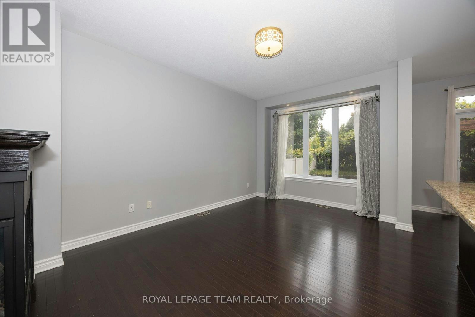 122 Highbury Park Drive S, Ottawa, ON, K2J 5Y1 - 9
