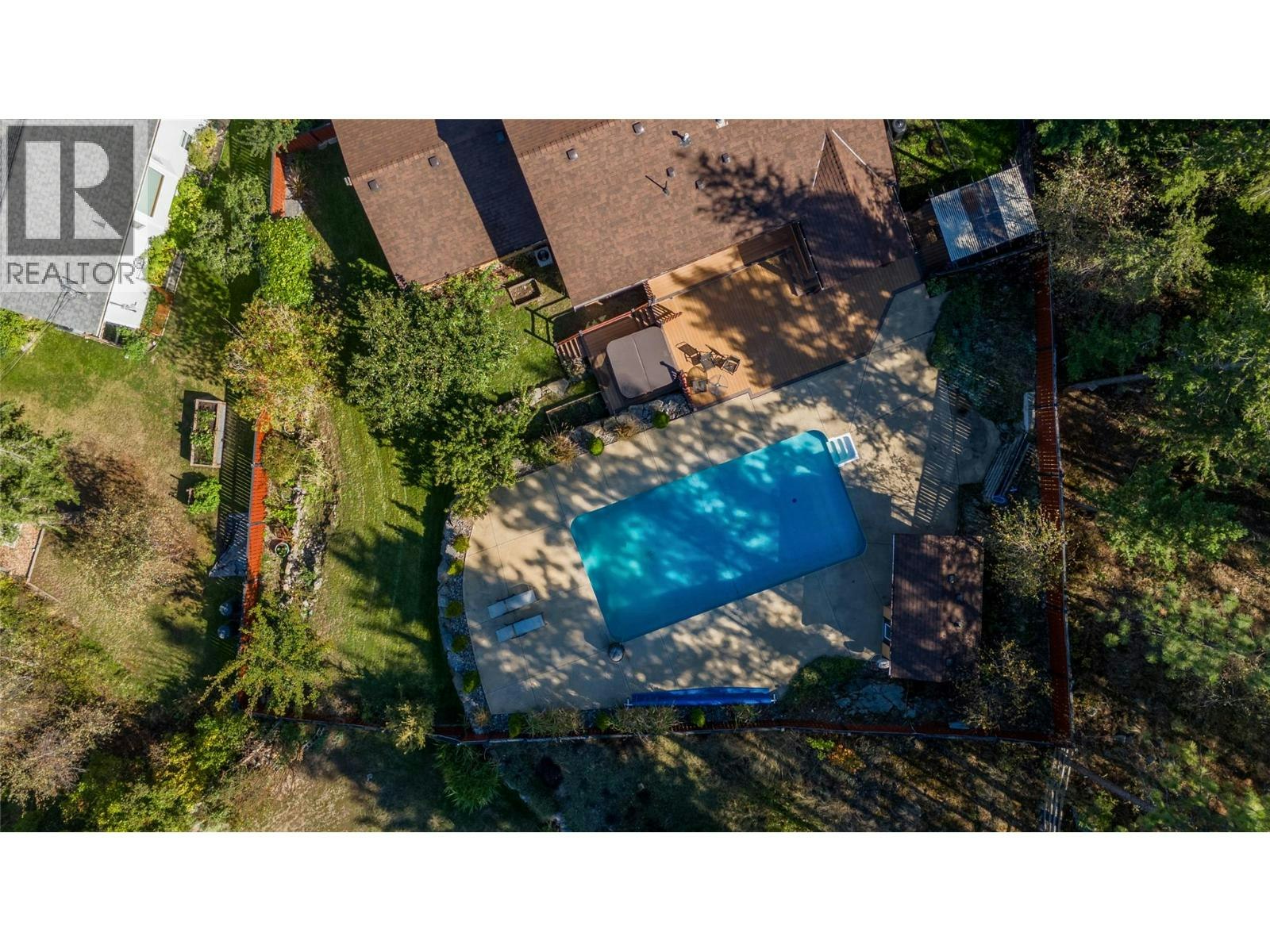 10590 Long Road, Lake Country, BC, V4V 1N7 - 58