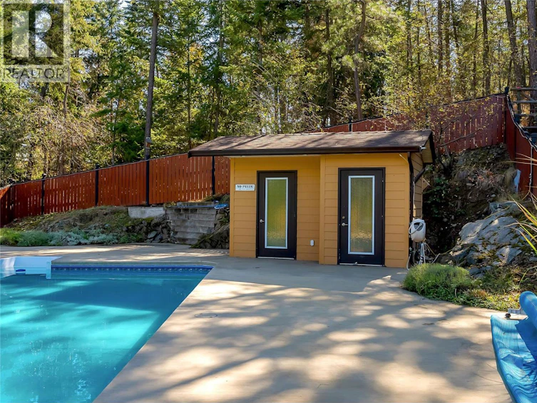 10590 Long Road, Lake Country, BC, V4V 1N7 - 11
