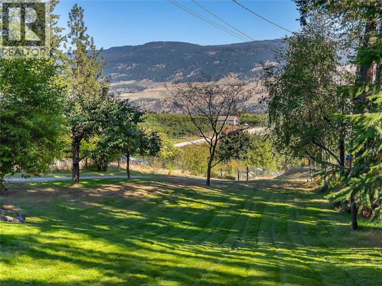 10590 Long Road, Lake Country, BC, V4V 1N7 - 47