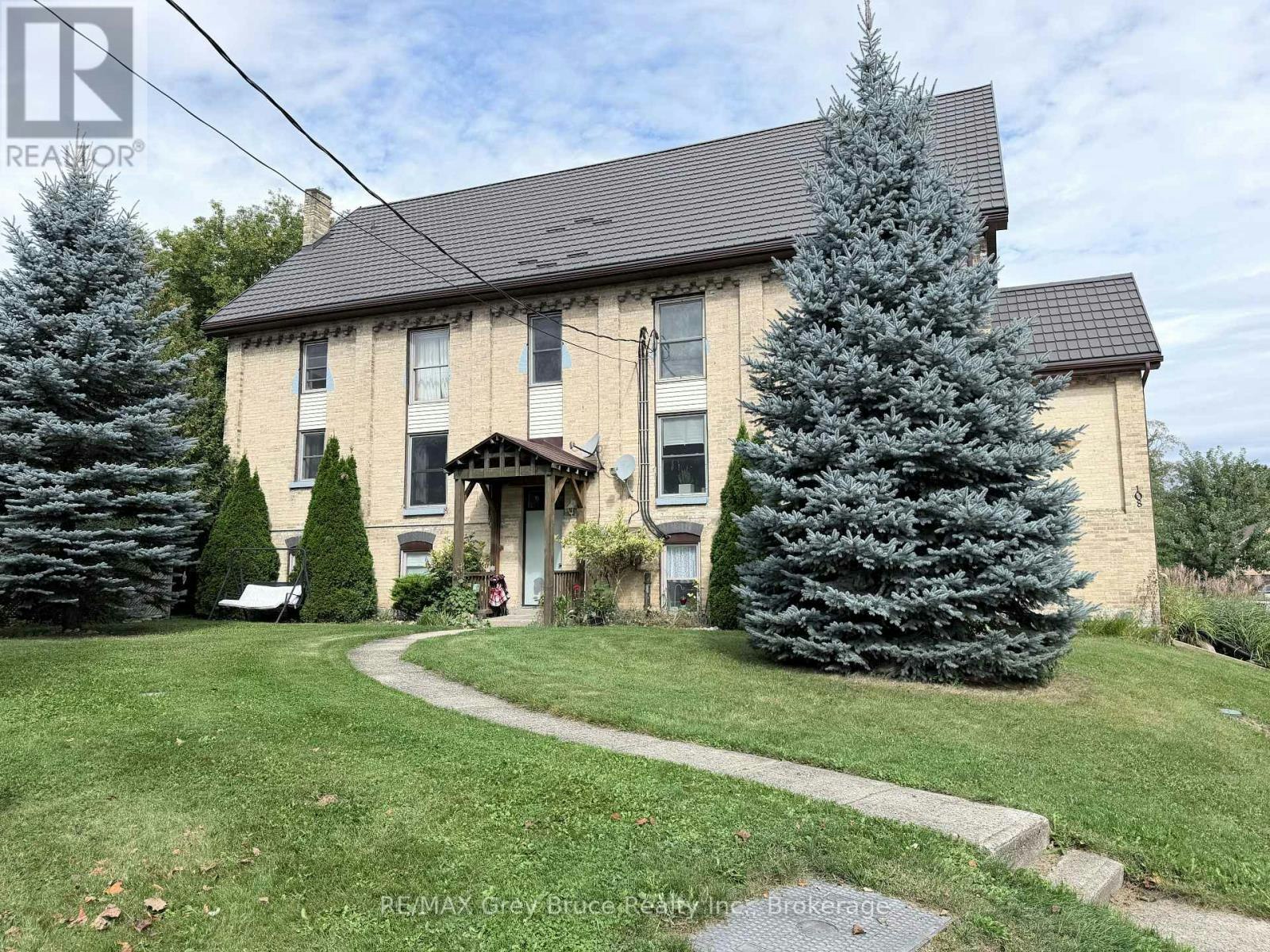 5-108 Queen Street N, West Grey, ON, N0G 1R0 - 2