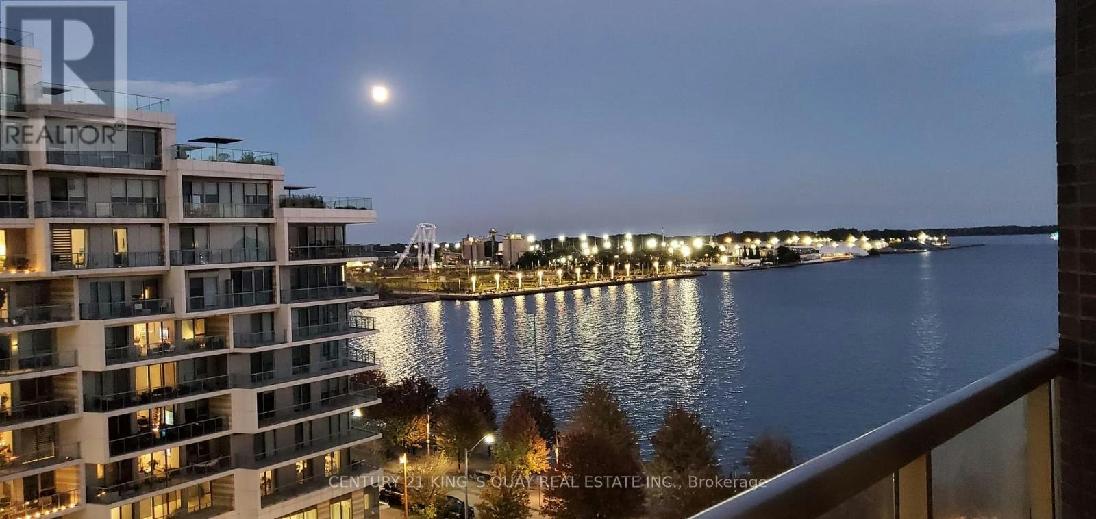 820-1 Edgewater Drive, Toronto, ON, M5A 0L1
