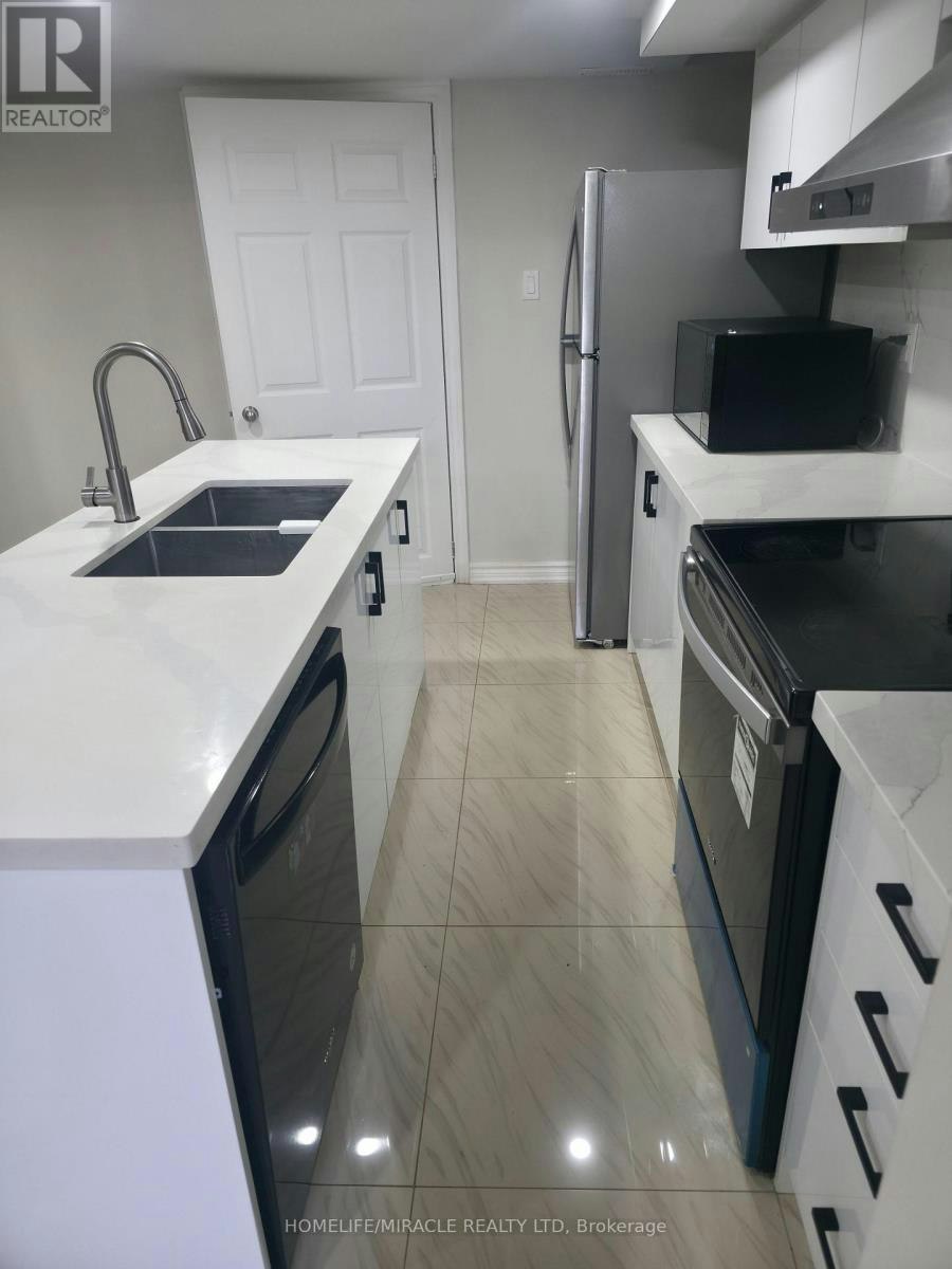 BSMT-1022 Glenbourne Drive, Oshawa, ON, L1K 2P9 - 6