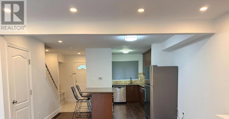 UPPER-15 Hardcastle Court, Brampton, ON, L6S 2B2 - 5