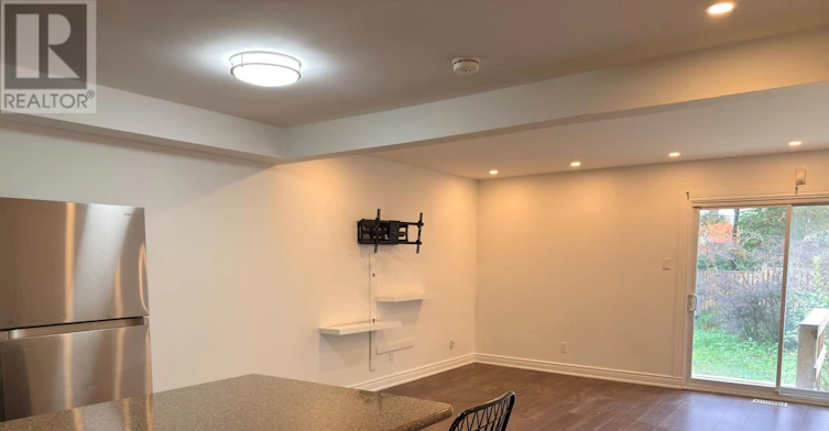 UPPER-15 Hardcastle Court, Brampton, ON, L6S 2B2 - 4