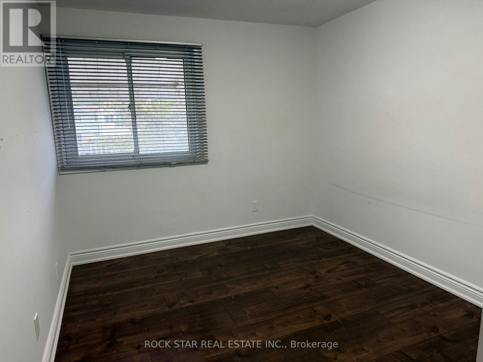 UPPER-15 Hardcastle Court, Brampton, ON, L6S 2B2 - 9