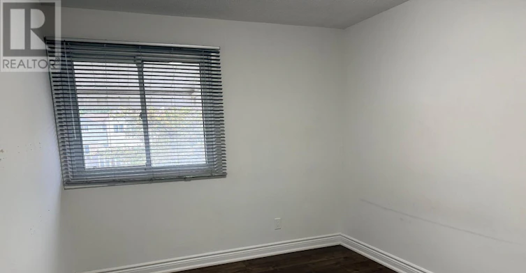 UPPER-15 Hardcastle Court, Brampton, ON, L6S 2B2 - 9