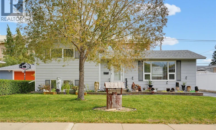 1108 Tiffin Crescent